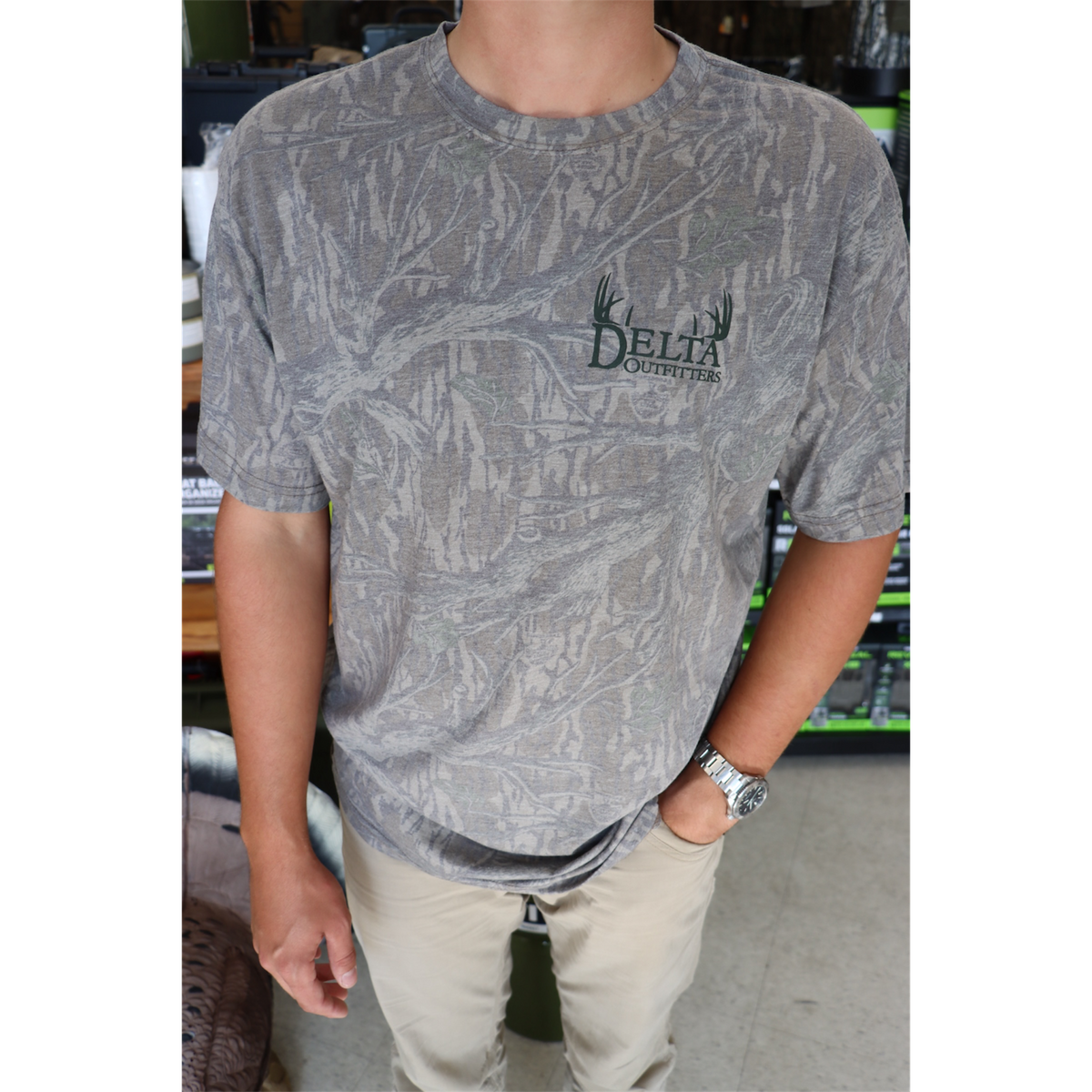 Delta Outfitters Mossy Oak Treestand Short Sleeve T-Shirt